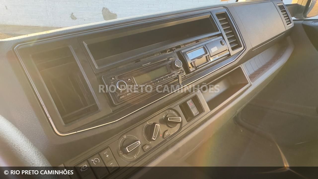 caminhao volkswagen 11-180 Delivery 2p (diesel)(E5) 2021 em São José do Rio Preto/São Paulo - Imagem 11 de 11