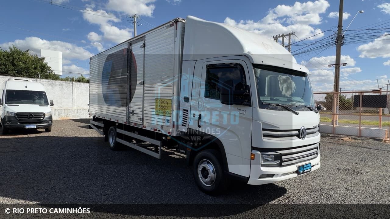 caminhao volkswagen 11-180 Delivery 2p (diesel)(E5) 2024 em São José do Rio Preto/São Paulo - Imagem 3 de 10