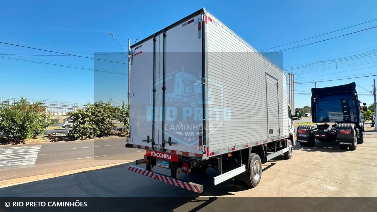 caminhao volkswagen 11-180 Delivery 2p (diesel)(E5) 2022 em São José do Rio Preto/São Paulo - Imagem 4 de 10