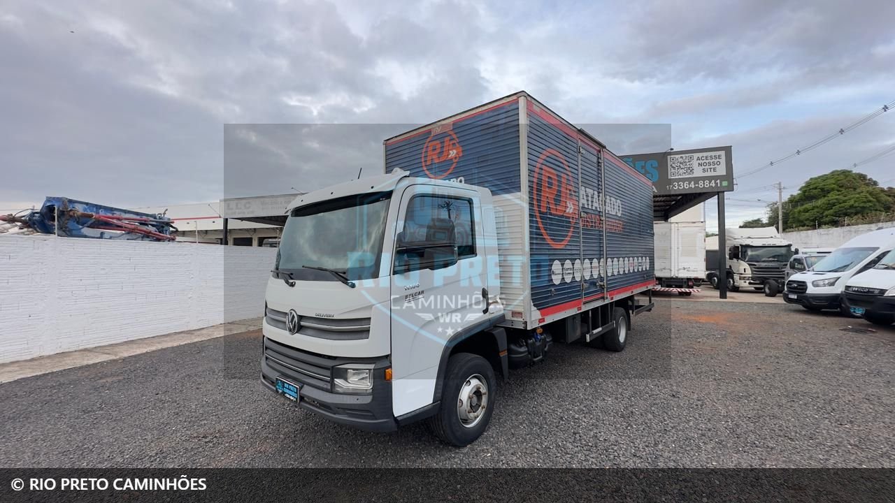 caminhao volkswagen 11-180 Delivery 2p (diesel)(E5) 2021 em São José do Rio Preto/São Paulo - Imagem 1 de 8