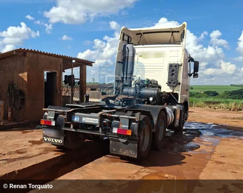 caminhao volvo FH-420 6x2 2p (diesel) (E5) 2013 em São José do Rio Preto/São Paulo - Imagem 4 de 8