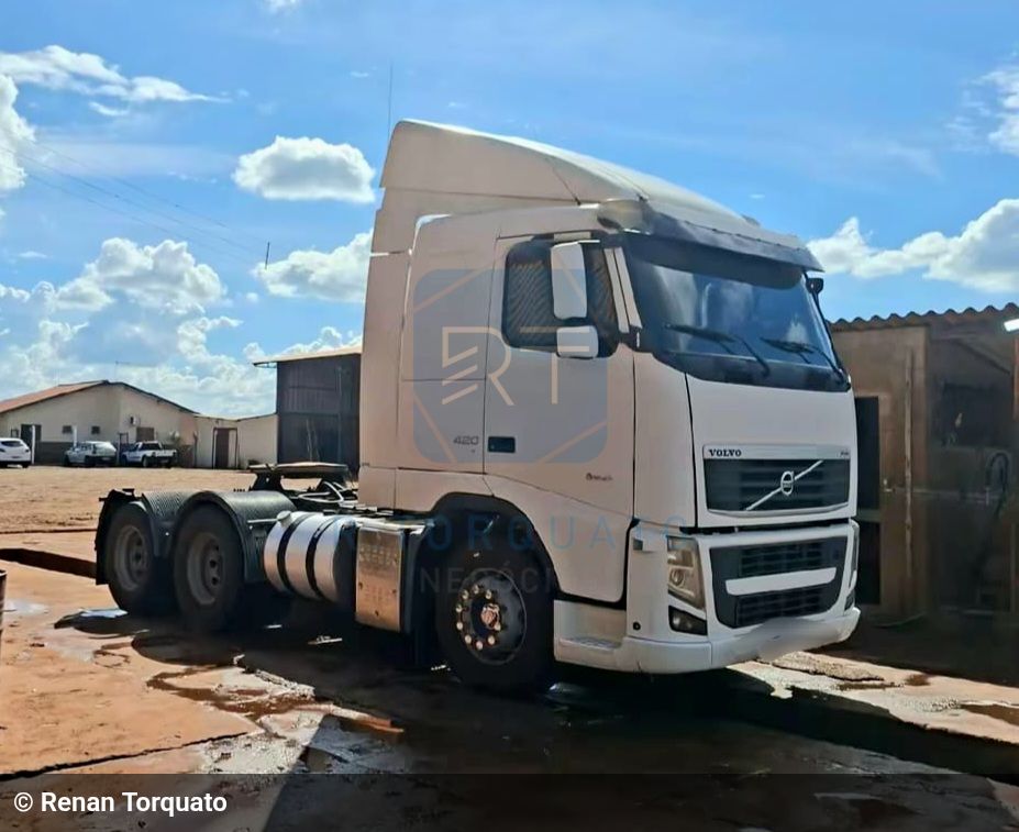 caminhao volvo FH-420 6x2 2p (diesel) (E5) 2013 em São José do Rio Preto/São Paulo - Imagem 2 de 8