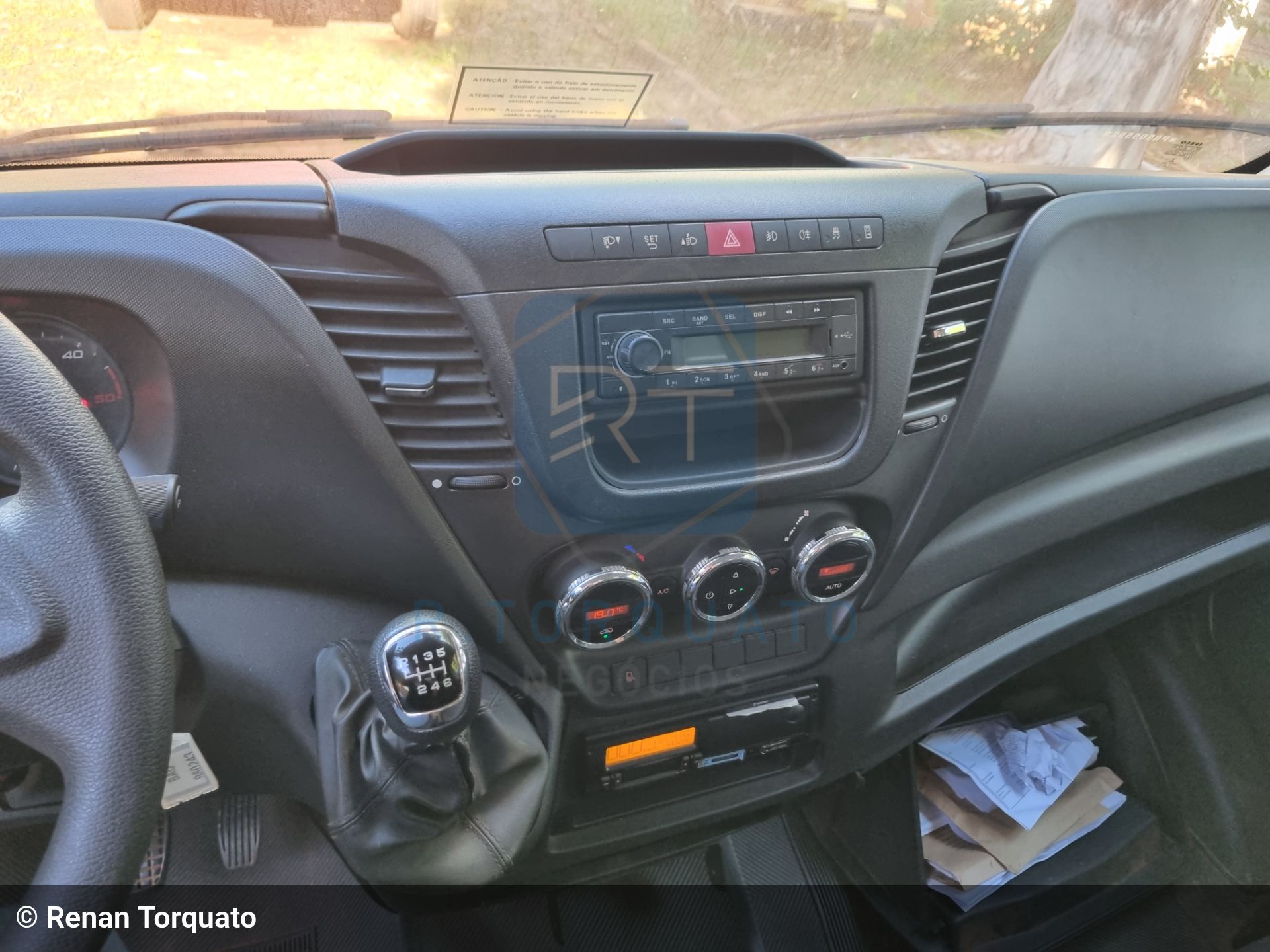 caminhao iveco Daily 65-170 CS 2022 em São José do Rio Preto/São Paulo - Imagem 9 de 17