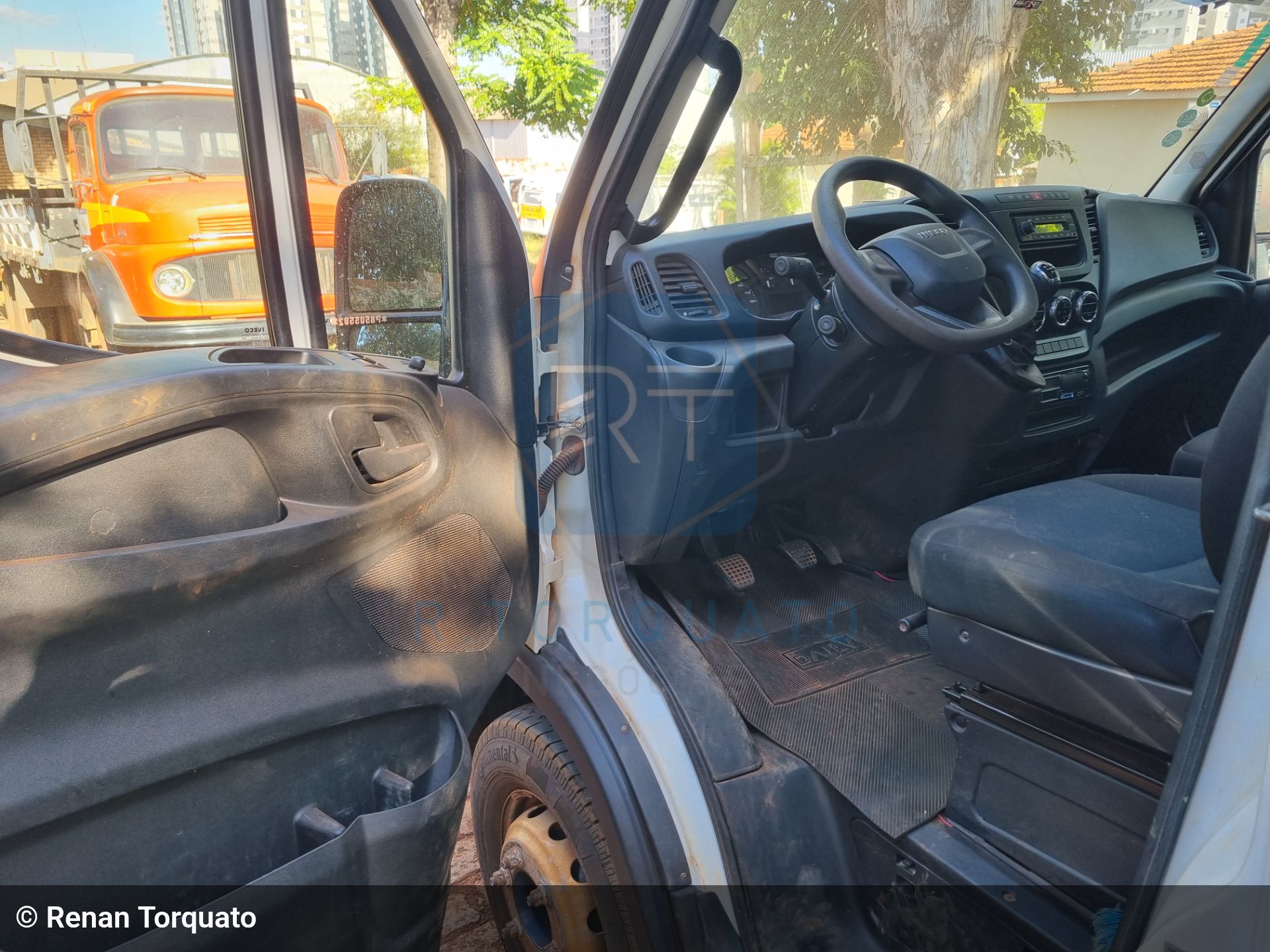caminhao iveco Daily 65-170 CS 2022 em São José do Rio Preto/São Paulo - Imagem 6 de 17