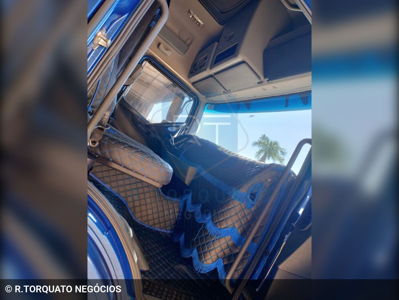 caminhao mercedes-benz Atego 3030 8x2 2p (diesel)(E5) 2021 em São José do Rio Preto/São Paulo - Imagem 7 de 9