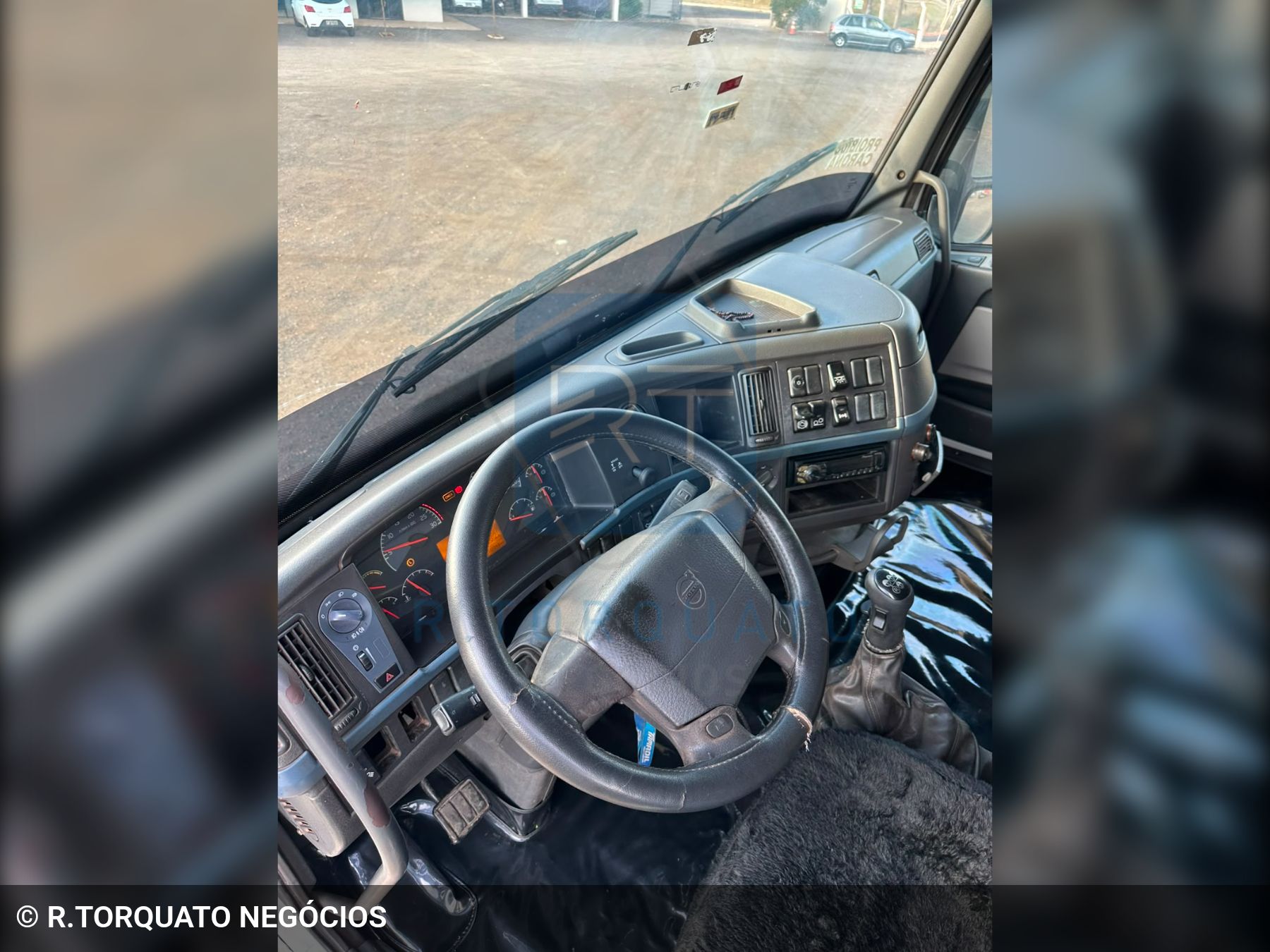caminhao volvo FH 440 6x2 2p (diesel) 2008 em São José do Rio Preto/São Paulo - Imagem 8 de 12