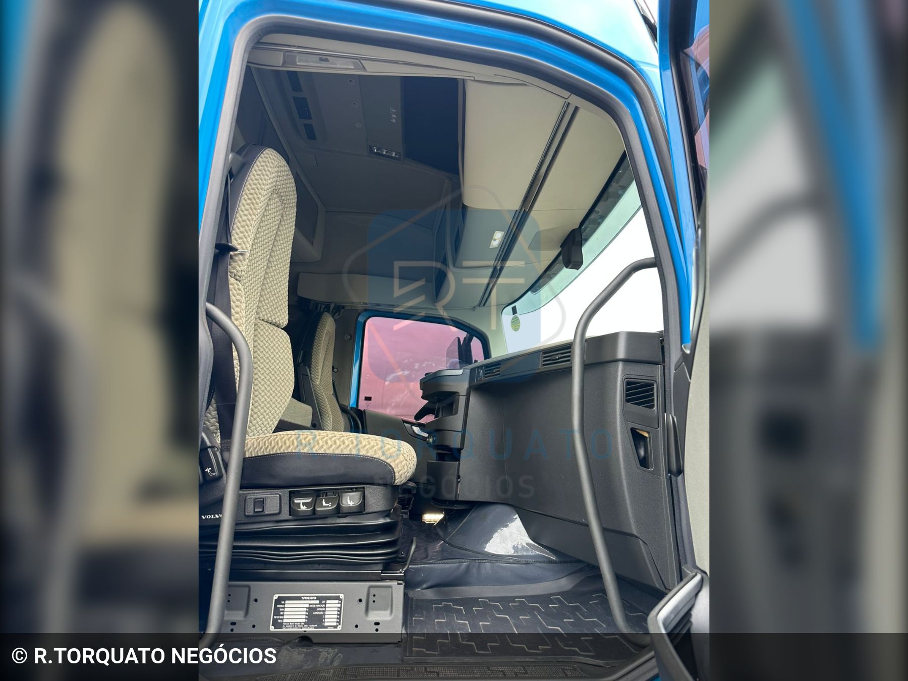 caminhao volvo FH-540 6x4 2p (diesel) (E5) 2023 em São José do Rio Preto/São Paulo - Imagem 8 de 12