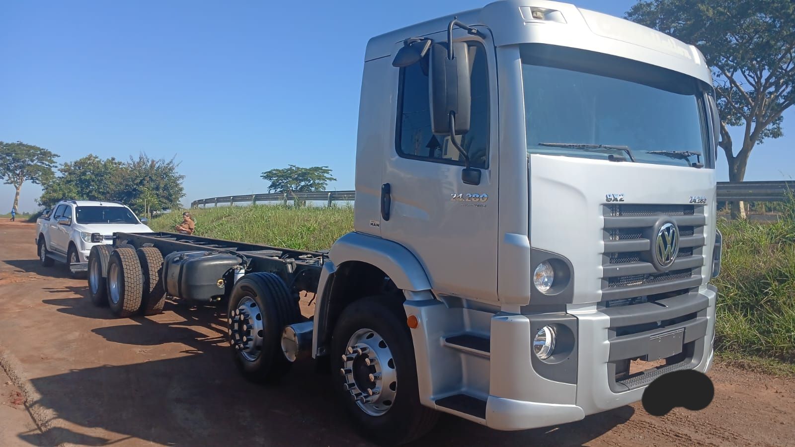 caminhao volkswagen 24-280 E Constel. 6x2 2p (diesel)(E5) 2012 em José Bonifácio/São Paulo - Imagem 3 de 4